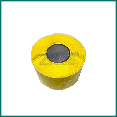 mit einer Breite von mehr als 20 mm, jedoch nicht mehr als 30 mm